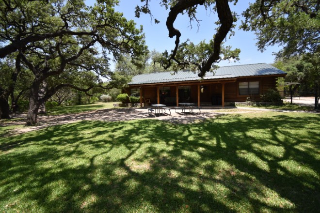 The Main House  - Foxfire Cabins, Texas Hill Country Cabins on the Sabinal River. Biker friendly, Family Oriented, Pet Friendly